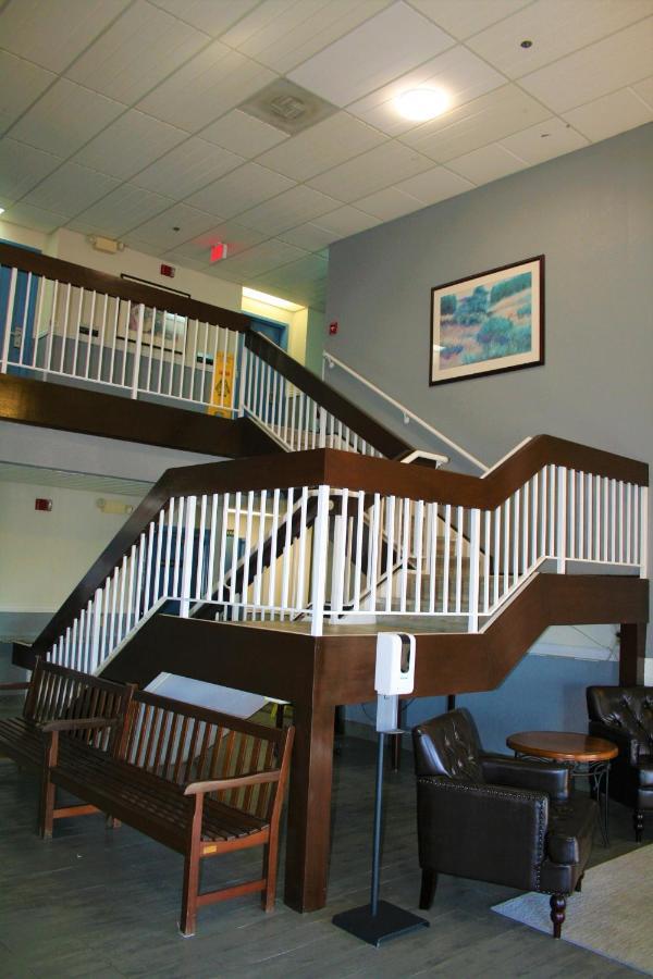 Hotel Quality & - Martinsburg