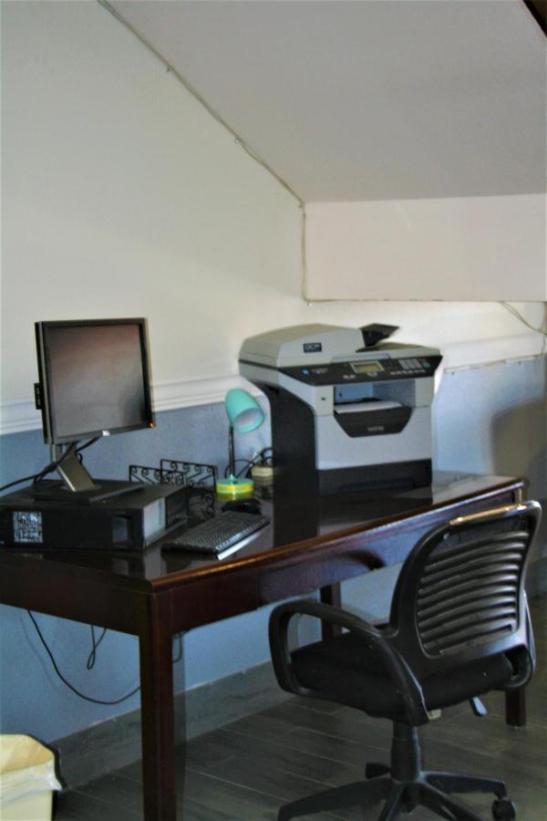 Quality & - Martinsburg Hotel